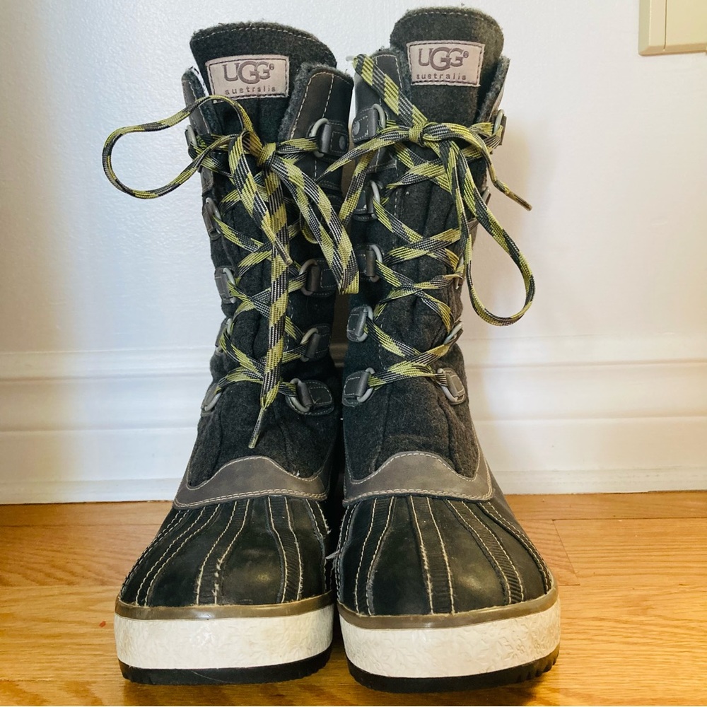 Ugg Baroness SNOW BOOTS
